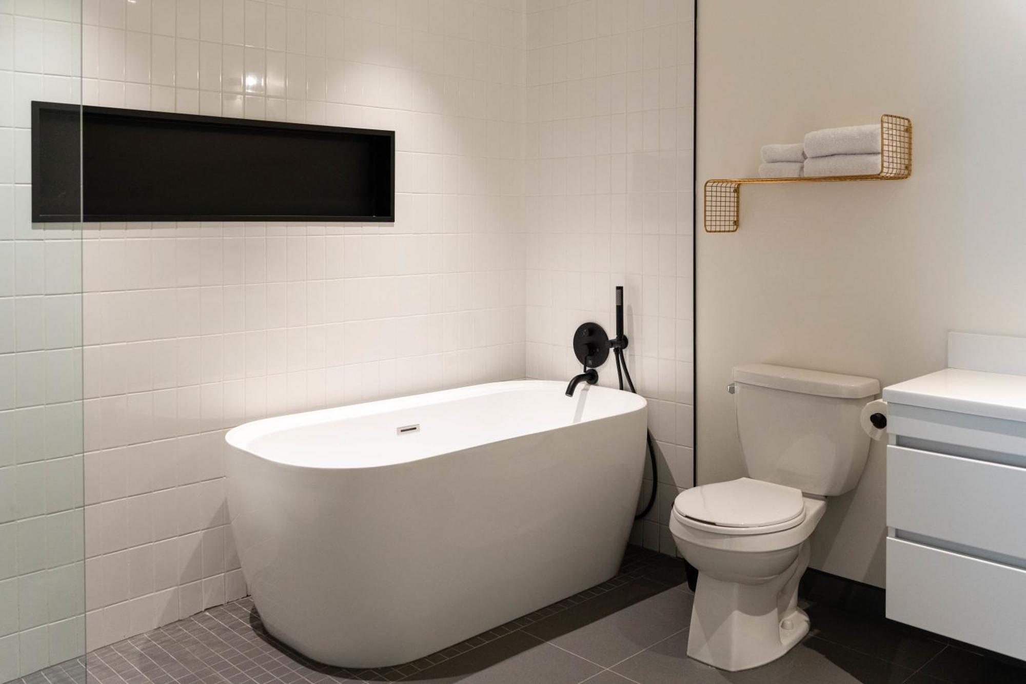 Maison Place Jacques-Cartier By Luxury In Transit Montreal Exterior photo
