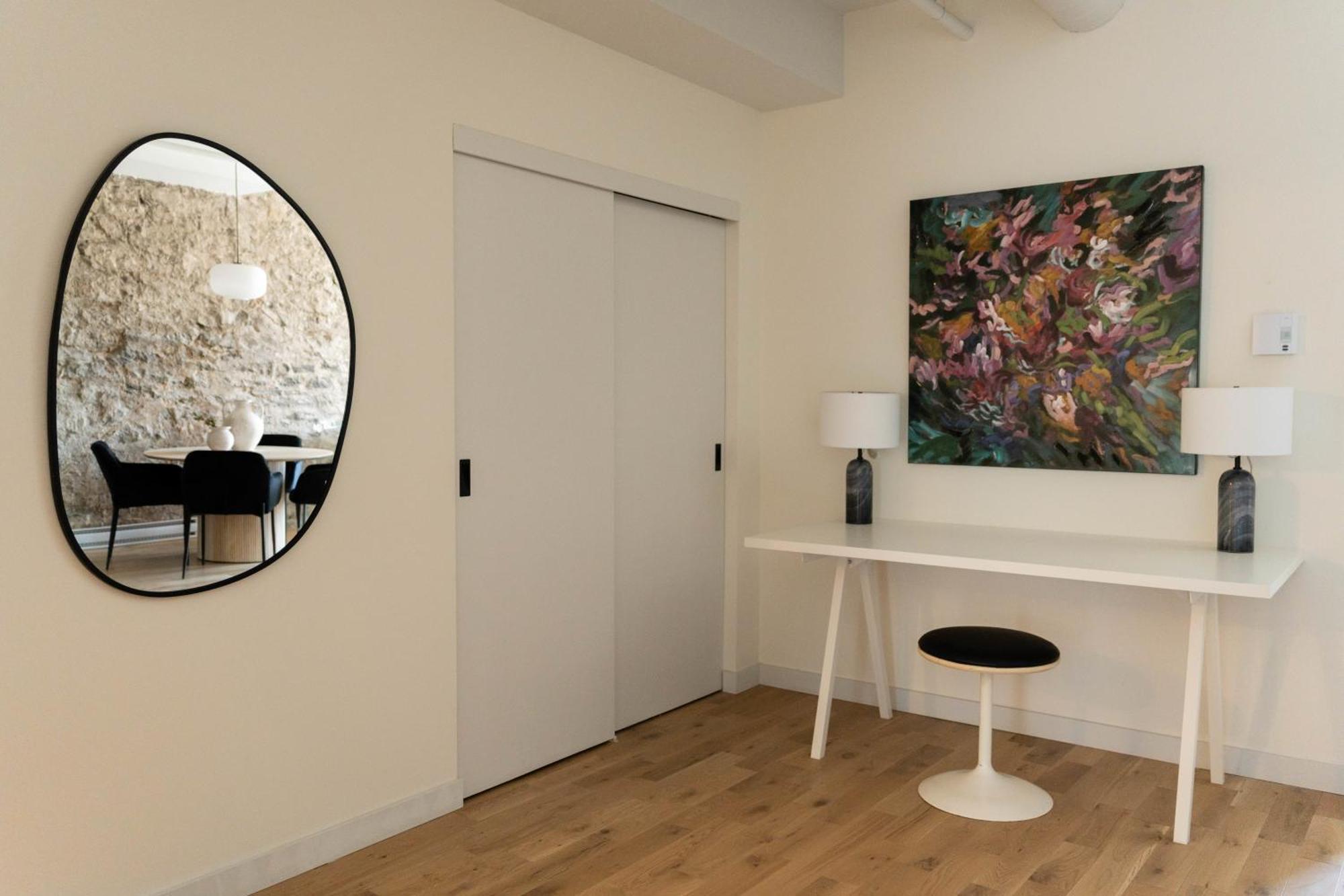 Maison Place Jacques-Cartier By Luxury In Transit Montreal Exterior photo